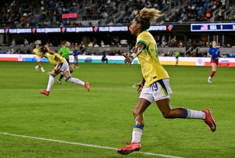L’équipe nationale féminine du Brésil bat les États-Unis pour la première fois depuis 2014