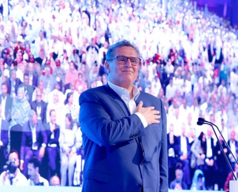 Akhannouch de Dakhla : « La politique n’est pas une question de chaos… et ceux qui n’ont rien à dire devraient se tair