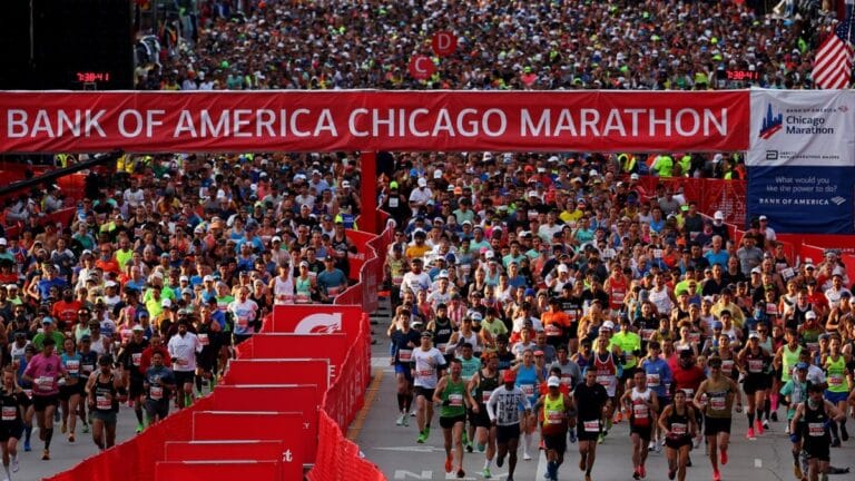 Nouveau record pour le semi-marathon Bank of America de Chicago 2025 : 13,1