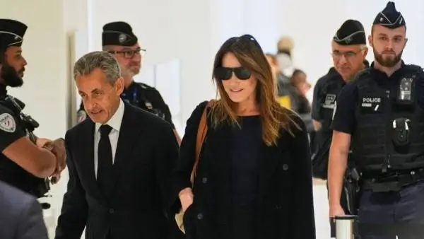 Un tribunal parisien a condamné Nicolas Sarkozy pour complicité criminelle dans le financement de sa campagne présidentielle de 2007 et l’a acquitté des autres chefs d’accusation