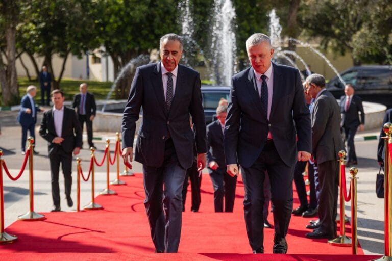 Le Maroc et la Pologne renforcent leur coopération sécuritaire et économique à Rabat : la lutte contre le terrorisme et la migration irrégulière au cœur des discussions
